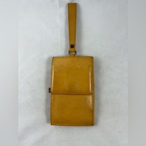 hobo international wallet Yellow Trifolfd With Strap